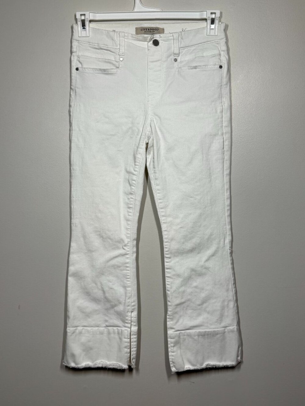 Liverpool Los Angeles White Crop Flare Jeans Women's 2/26 Pull On Stretch Denim